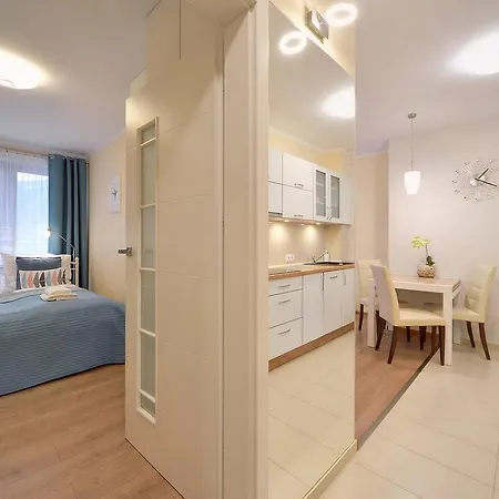 Ogrodowe Sun Seasons 24 카르파츠