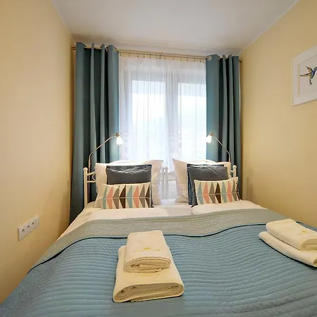 Apartman Ogrodowe Sun Seasons 24 *