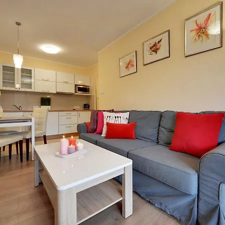 Ogrodowe Sun Seasons 24 Apartman *
